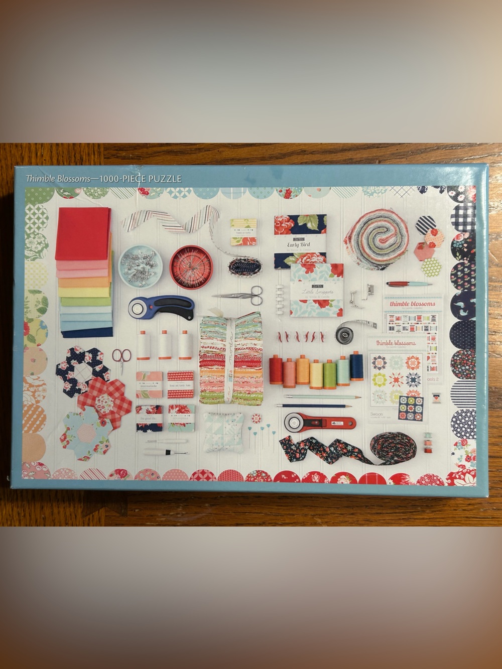 Thimble Blossoms 1000-Piece Sewing Notions Puzzle - Multicolor